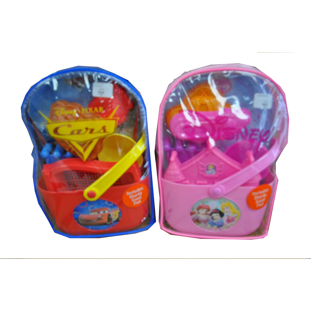 ASSORTED LICENSED BACKPACK WITH SAND TOYS 