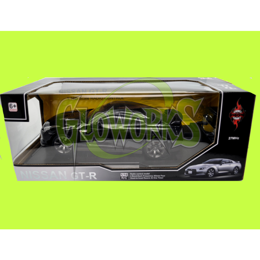 REMOTE CONTROLLED 1:16 SCALE NISSAN (1 PIECE)