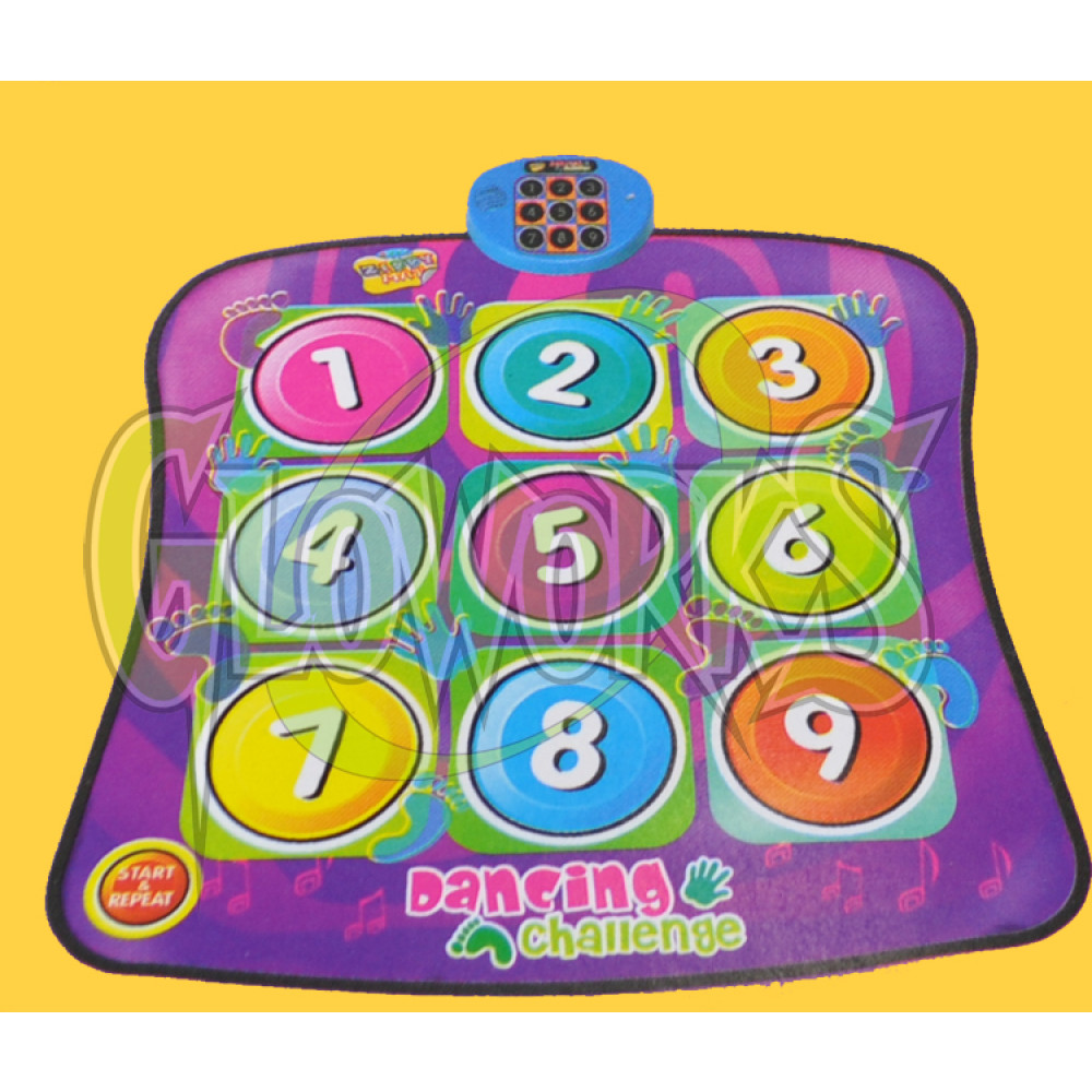 DANCING CHALLENGE PLAYMAT (1 PIECE)