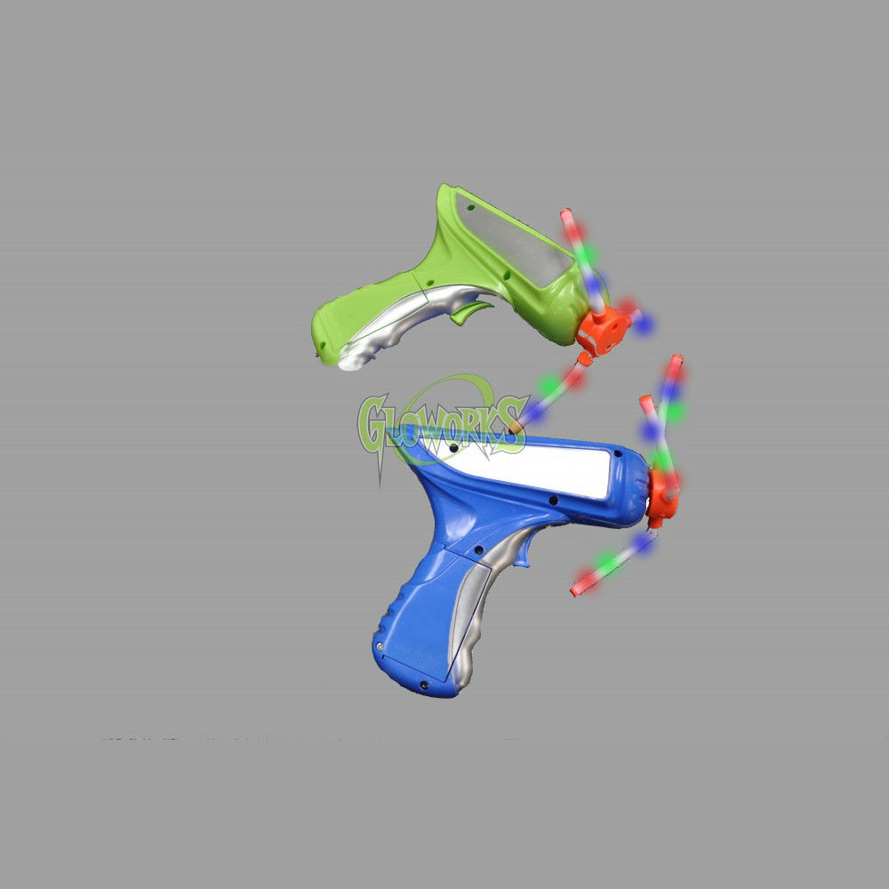 SMALL LED FLASHING GUN WITH PROPELLER (1 PIECE)
