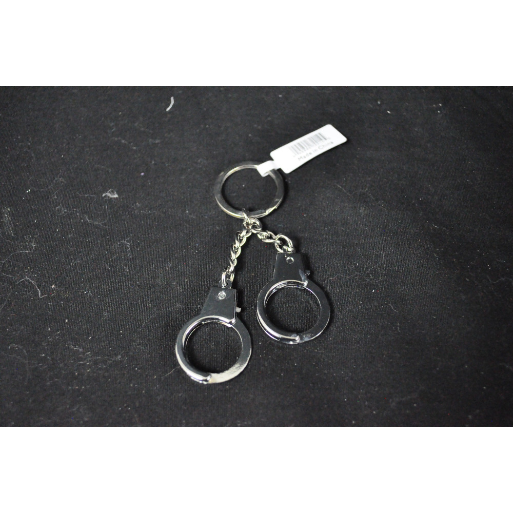 FINGER HANDCUFF KEYCHAIN