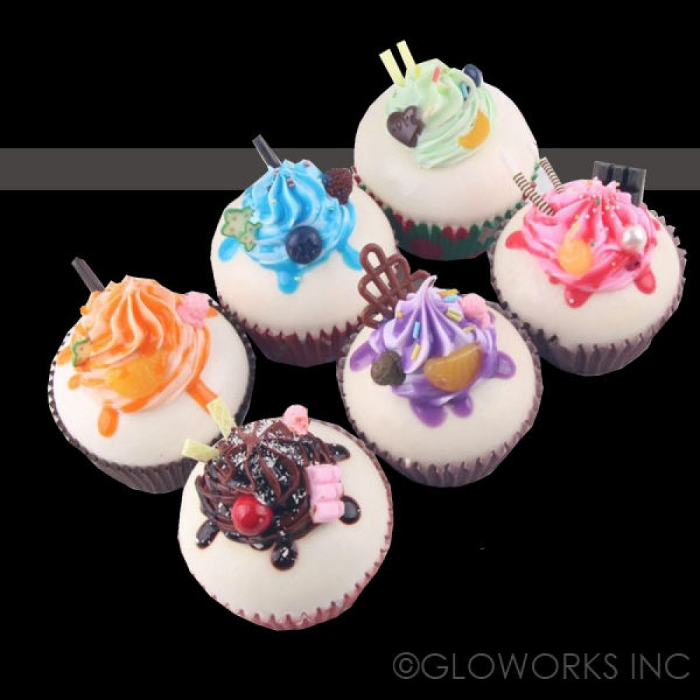 ASSORTED STYLE CUPCAKE SQUISHY (1 PIECE)