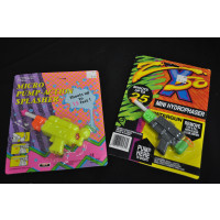 MINI ASSORTED SQUIRT GUNS CARDED (1 PIECE)