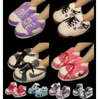 ASSORTED STYLE PLUSH SHIPPERS (1 PIECE) 